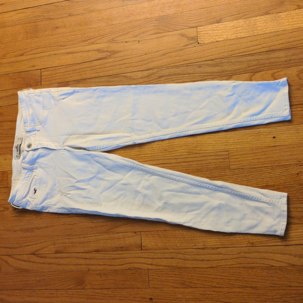 Like NEW Hollister Y2K  white distressed jeans zipper leg size 9R 29W 29L